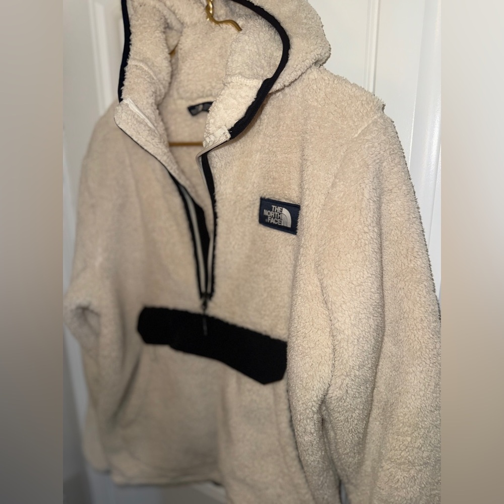 The North Face
Campshire Pullover Hoodie, Vintage off White/TNF Black - Picture 9 of 11